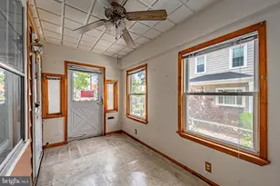 1302 Cox St, Baltimore, MD 21211 - Photo 9