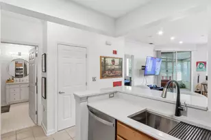 23 Pierside Dr, Baltimore, MD 21230 - Photo 15