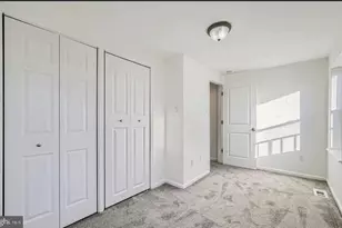 21 S Carrollton Ave, Baltimore, MD 21223 - Photo 11