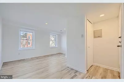 21 S Carrollton Avenue, Baltimore, MD 21223 - Photo 5