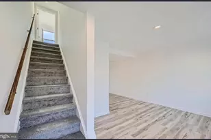 21 S Carrollton Ave, Baltimore, MD 21223 - Photo 7
