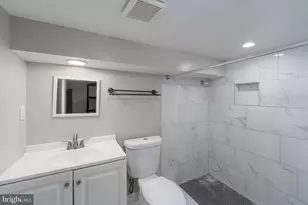 1521 Carswell St, Baltimore, MD 21218 - Photo 11