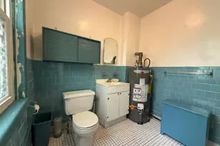 1631 Shakespeare St, Baltimore, MD 21231 - Photo 7