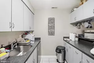 642 S Charles St, Baltimore, MD 21230 - Photo 11