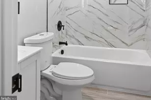2888 W Garrison Ave W, Baltimore, MD 21215 - Photo 15