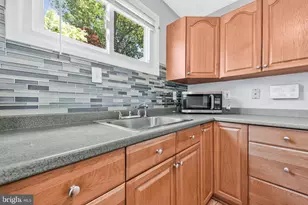 5600 Gardenville Ave, Baltimore, MD 21206 - Photo 23