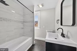 3405 Parkside Dr, Baltimore, MD 21214 - Photo 13