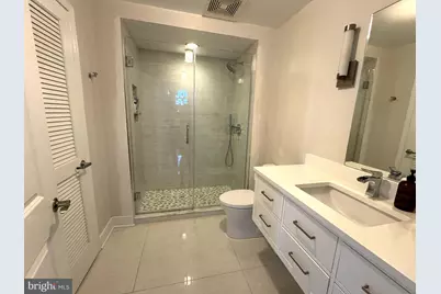 675 President #1505, Baltimore, MD 21202 - Photo 5