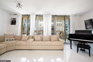 675 President, Baltimore, MD 21202 - Photo 3