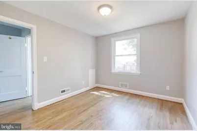 633 Lucia Avenue, Baltimore, MD 21229 - Photo 13
