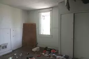 2414 E Oliver St, Baltimore, MD 21213 - Photo 5