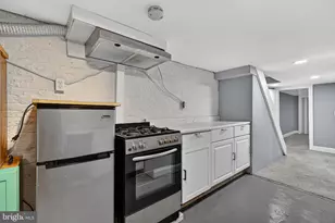 2926 E Fayette St, Baltimore, MD 21224 - Photo 27