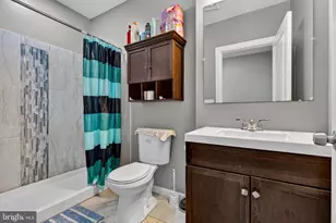 2926 E Fayette St, Baltimore, MD 21224 - Photo 17