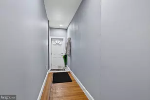 2926 E Fayette St, Baltimore, MD 21224 - Photo 5