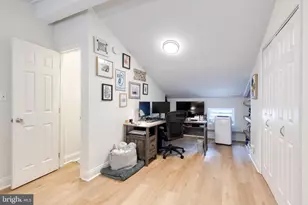 409 S Wolfe St, Baltimore, MD 21231 - Photo 27