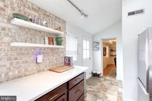 409 S Wolfe St, Baltimore, MD 21231 - Photo 17