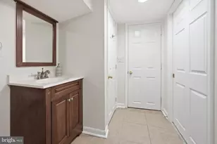 123 N Potomac St, Baltimore, MD 21224 - Photo 25