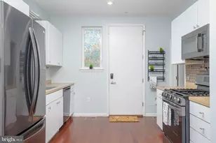 428 E Oliver St, Baltimore, MD 21202 - Photo 15
