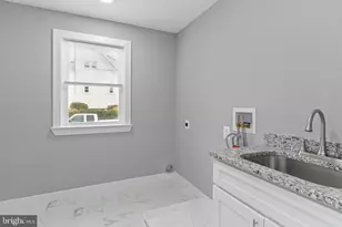 5728 Clover Rd, Baltimore, MD 21215 - Photo 15