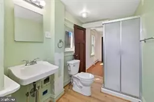 101 E 33rd St, Baltimore, MD 21218 - Photo 7