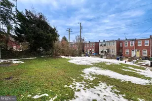 2111 Park Ave, Baltimore, MD 21217 - Photo 23