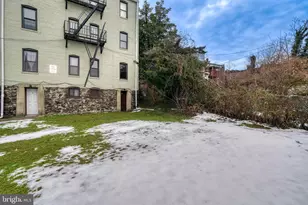 2111 Park Ave, Baltimore, MD 21217 - Photo 21
