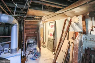 234 N Monroe St, Baltimore, MD 21223 - Photo 25