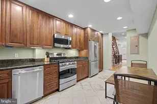 916 S Curley St, Baltimore, MD 21224 - Photo 13