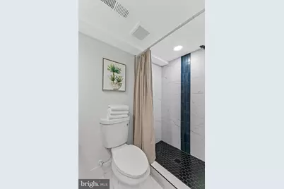 1807 N Milton Avenue, Baltimore, MD 21213 - Photo 15