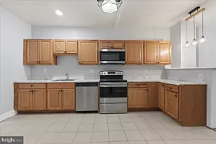 2907 McElderry St, Baltimore, MD 21205 - Photo 9