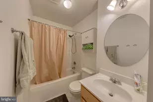 1818 Bank St, Baltimore, MD 21231 - Photo 11