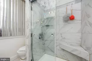 2817 Hemlock Ave, Baltimore, MD 21214 - Photo 11