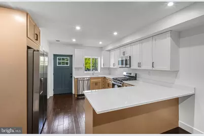325 W Lorraine Avenue, Baltimore, MD 21211 - Photo 3