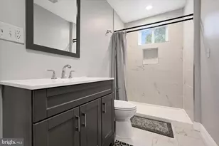 2807 Lawina Rd, Baltimore, MD 21216 - Photo 19