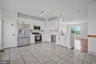 6103 Furley Way, Baltimore, MD 21206 - Photo 9