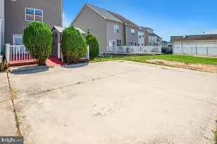6103 Furley Way, Baltimore, MD 21206 - Photo 5