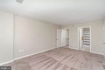 2702 Lighthouse Pt E #532, Baltimore, MD 21224 - Photo 27