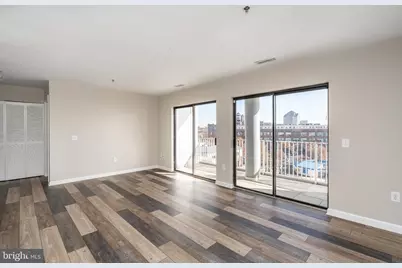 2702 Lighthouse Pt E #532, Baltimore, MD 21224 - Photo 5