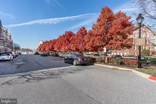 2772 Lighthouse Point E, Baltimore, MD 21224 - Photo 37