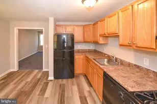 3803 Elmley Ave, Baltimore, MD 21213 - Photo 9