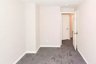 3803 Elmley Ave, Baltimore, MD 21213 - Photo 17