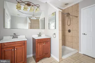 706 S Port St, Baltimore, MD 21224 - Photo 23