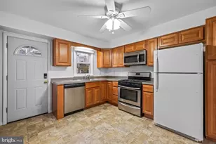 1437 Towson St, Baltimore, MD 21230 - Photo 9