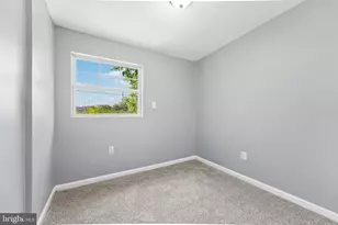 1629 E Oliver St, Baltimore, MD 21213 - Photo 23