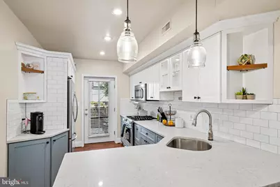 908 S Decker Avenue, Baltimore, MD 21224 - Photo 11