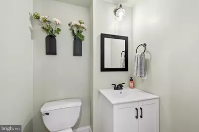 908 S Decker Avenue, Baltimore, MD 21224 - Photo 17