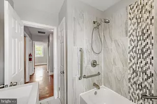 1014 Lyndhurst St, Baltimore, MD 21229 - Photo 23
