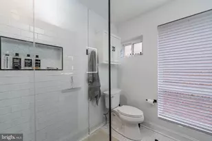 803 S Bond St, Baltimore, MD 21231 - Photo 15