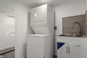 1818 N Ashburton St, Baltimore, MD 21216 - Photo 23