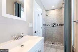 734 S Robinson St, Baltimore, MD 21224 - Photo 17